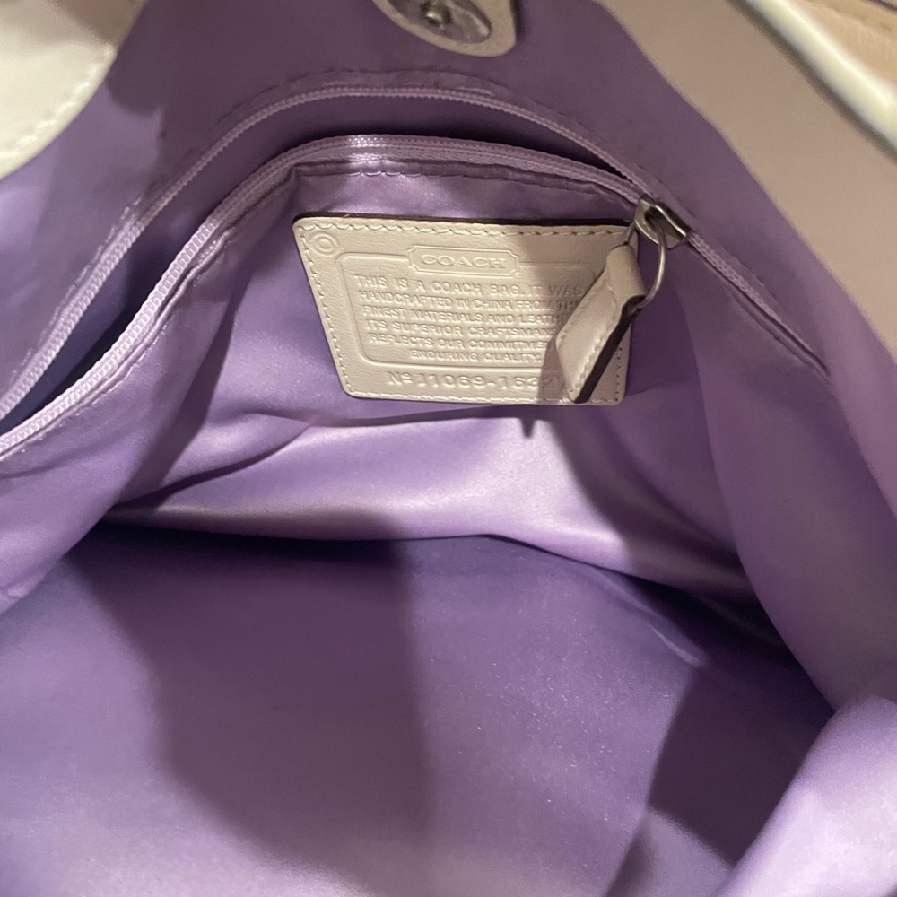 Like New Coach Patchwork Leather Shoulder Bag in … - image 5